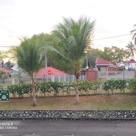 Pd Laguna Homestay Red بورت ديكسون المظهر الخارجي الصورة