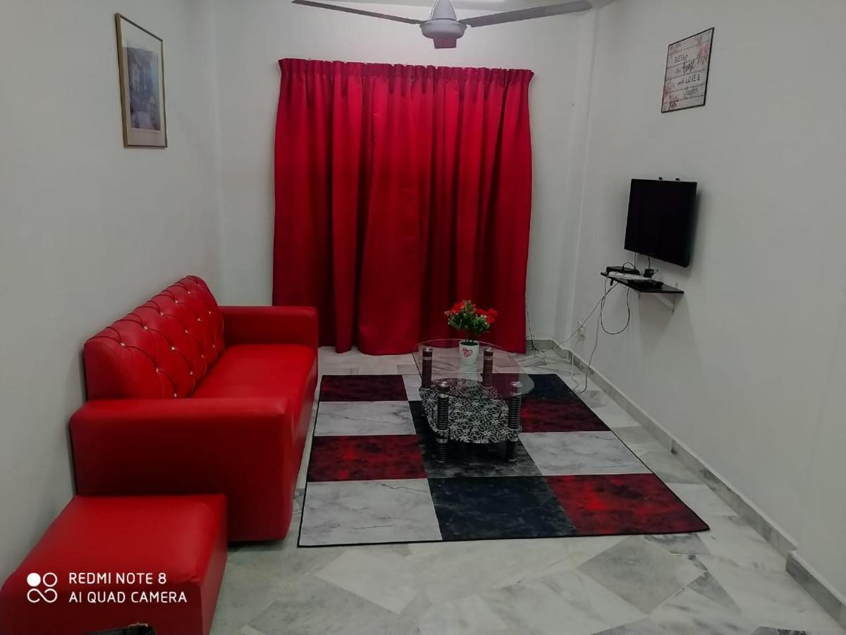 Pd Laguna Homestay Red بورت ديكسون المظهر الخارجي الصورة