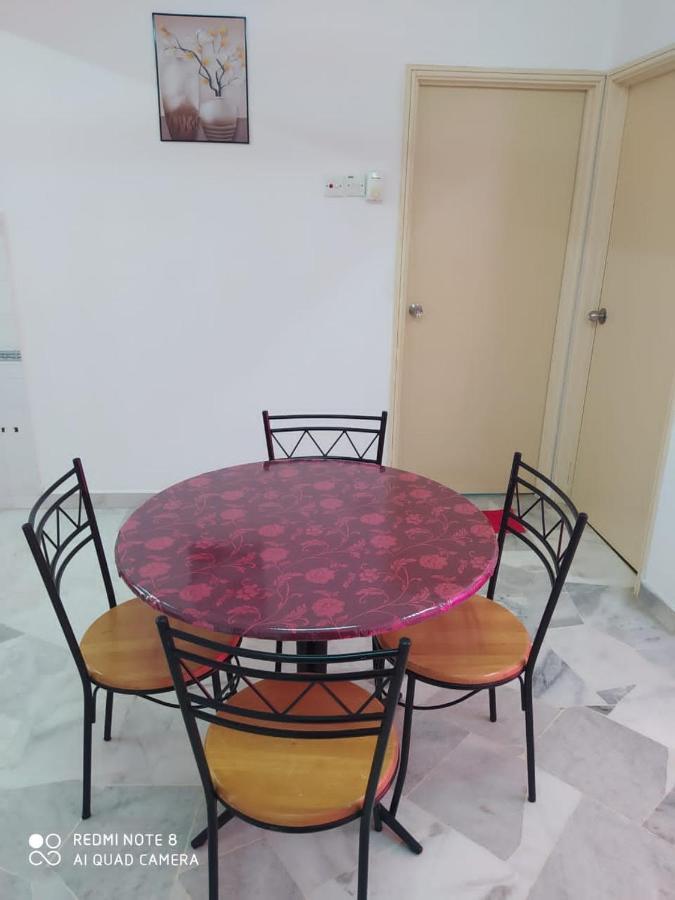 Pd Laguna Homestay Red بورت ديكسون المظهر الخارجي الصورة